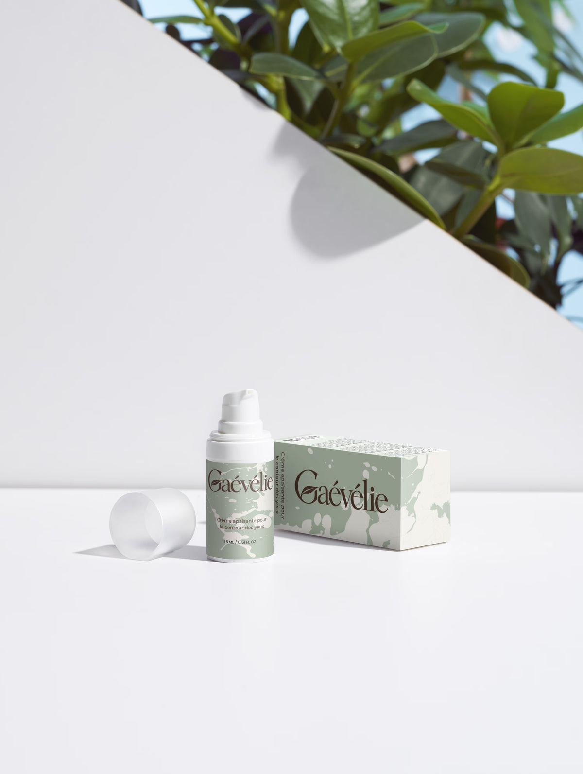 Crème contour des yeux hydratante au CBD