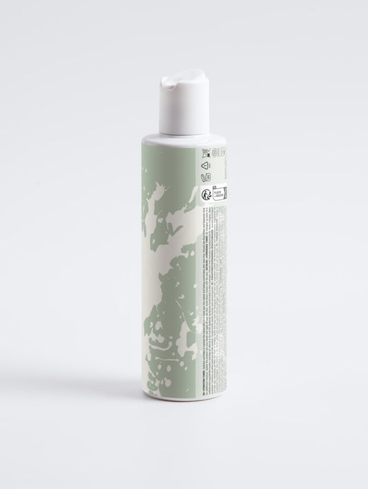 Lotion tonique hydratante à l’eau de rose